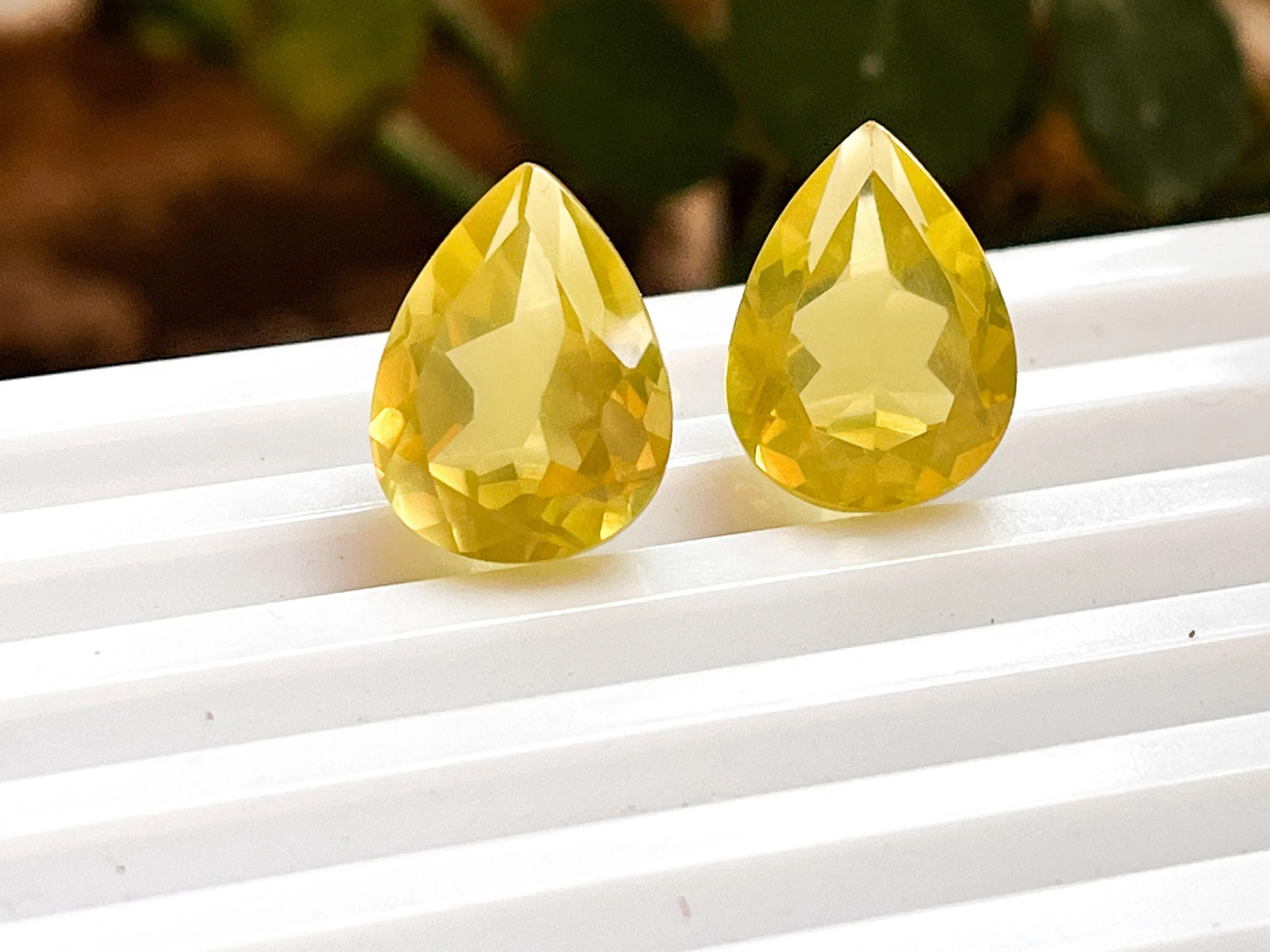 19.85 Carats Pair of Natural Lemon Quartz Gemstone Pear Shape loose gemstone