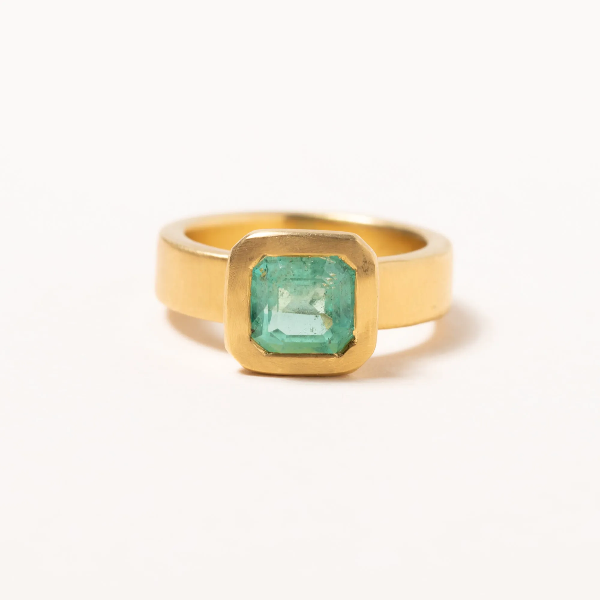 2.47 Carat Colombian Emerald Ring