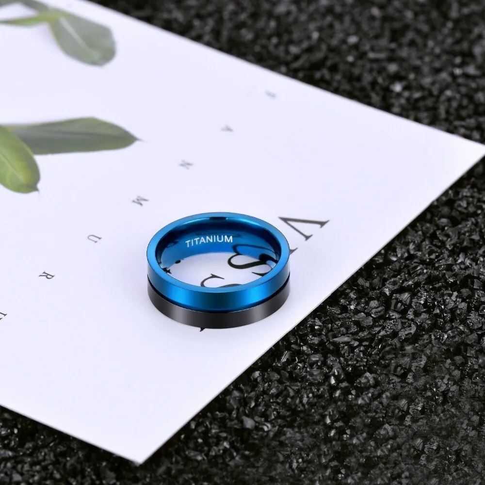 7mm Polished Blue and Black Grooved Titanium Fashion Wedding Band