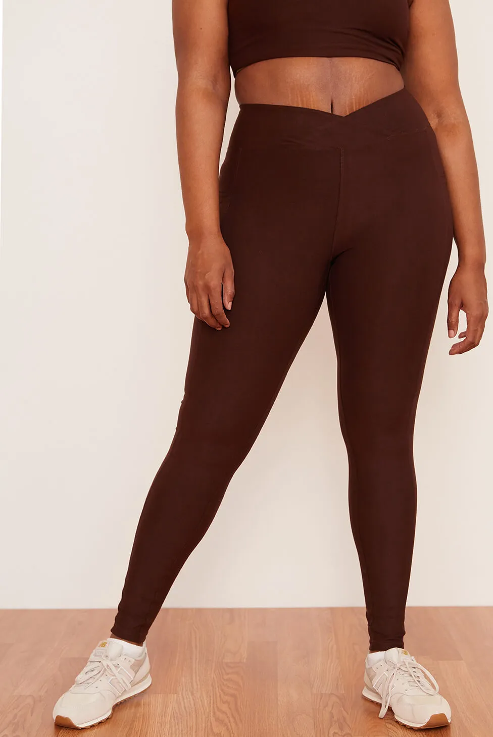 Chai Crossover Pocket Legging