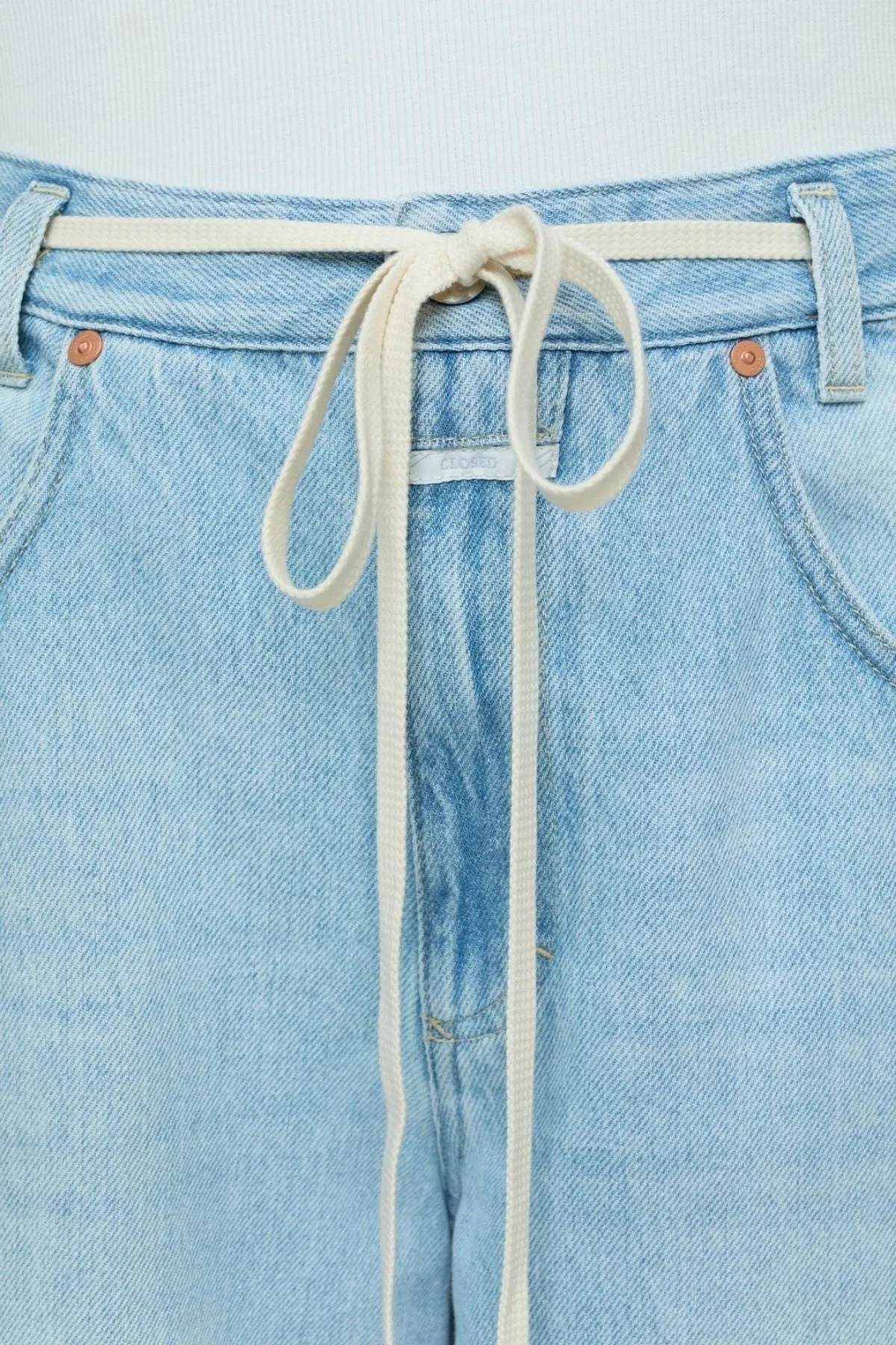 Closed Morus Jean - Light Blue