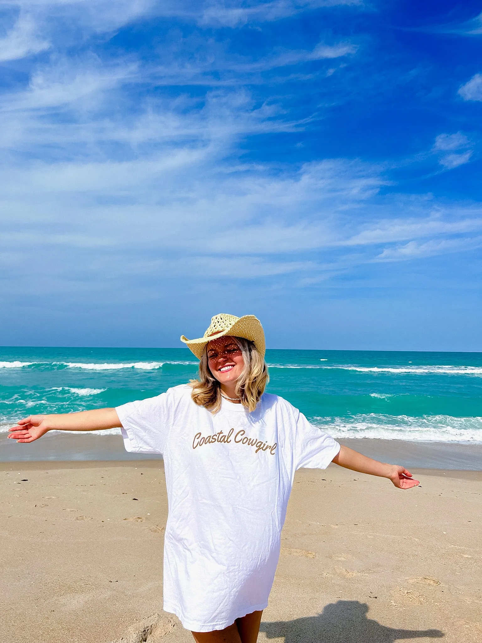 COWGIRL BEACH DAYS T-SHIRT