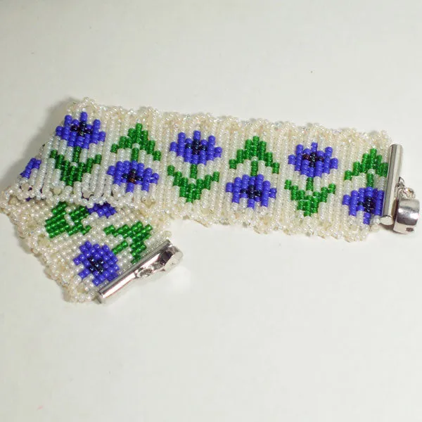 Olaya Loom Weaving Bracelet