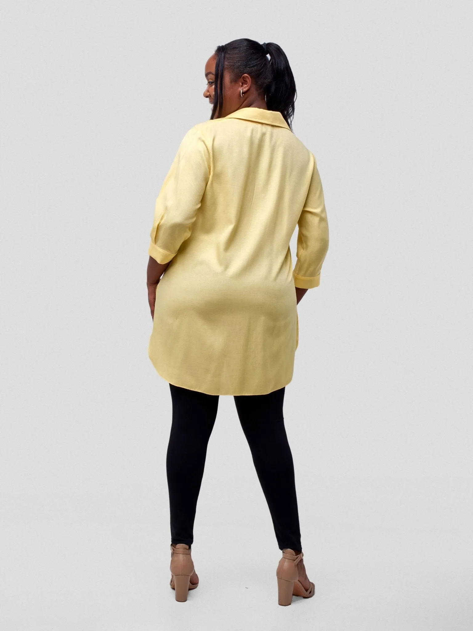 Vivo Ava 3/4 Sleeve Loose Top - Yellow