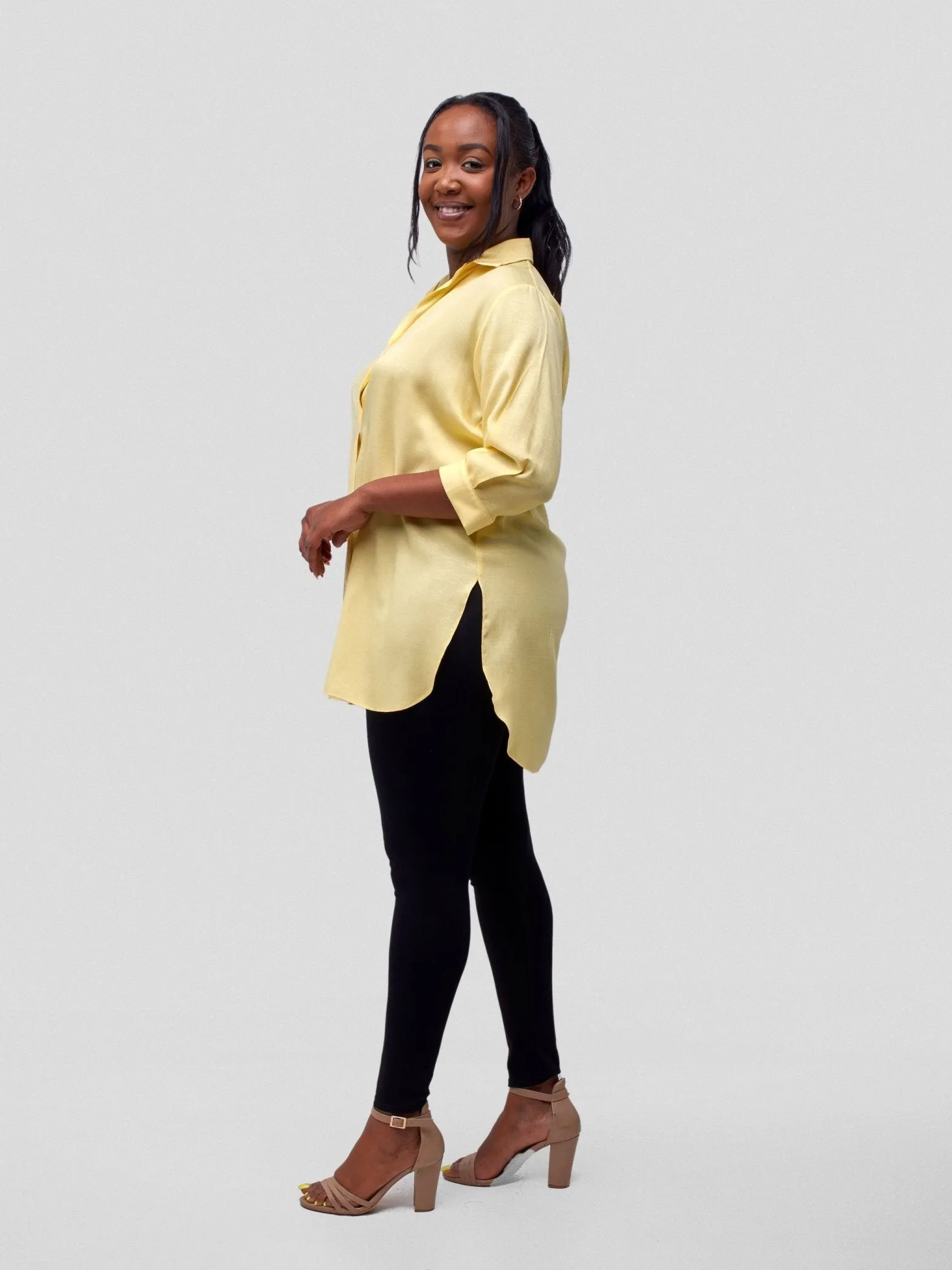 Vivo Ava 3/4 Sleeve Loose Top - Yellow